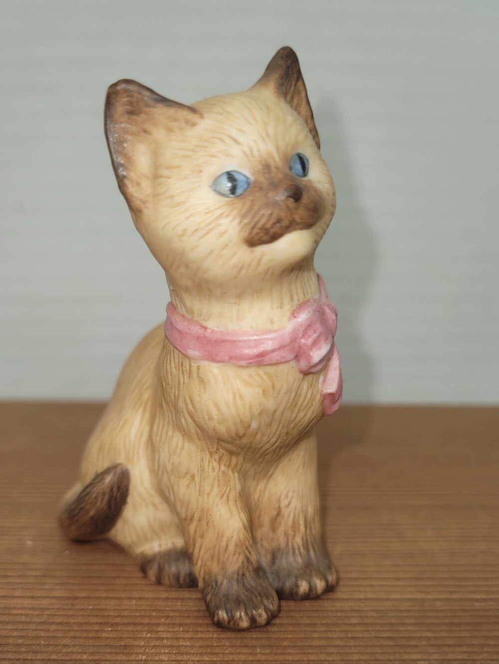 Lenox Painted Siamese Cat Figurine Retired